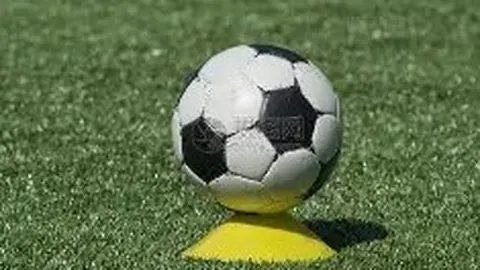 巅峰对决！王者归来！王楚钦4-1力克A·勒布伦，强势挺进四强巅峰战！