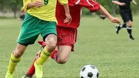 《U22国足备战西亚行，阵容存疑：伤病潮来袭，18日启程征程》